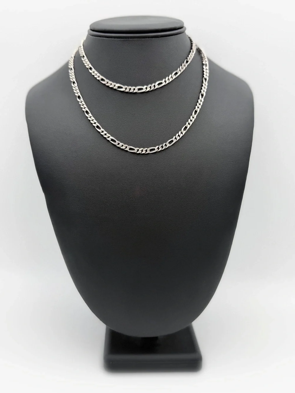 Italy 925 Sterling Silver solid Figaro Chain Necklace 30” 4mm